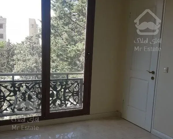 آپارتمان ۱۳۵ متری کیکاووس دولت ۲ جهت آفتابگیر