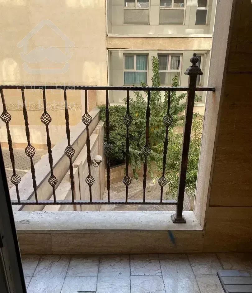 آپارتمان ۹۰ متری