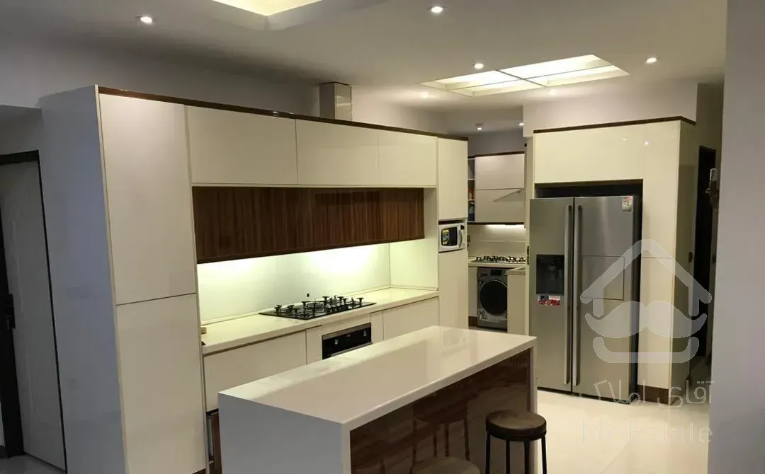 ۲۱۰متر فاز۱( خیابان۱۲) ۲پارکینگ