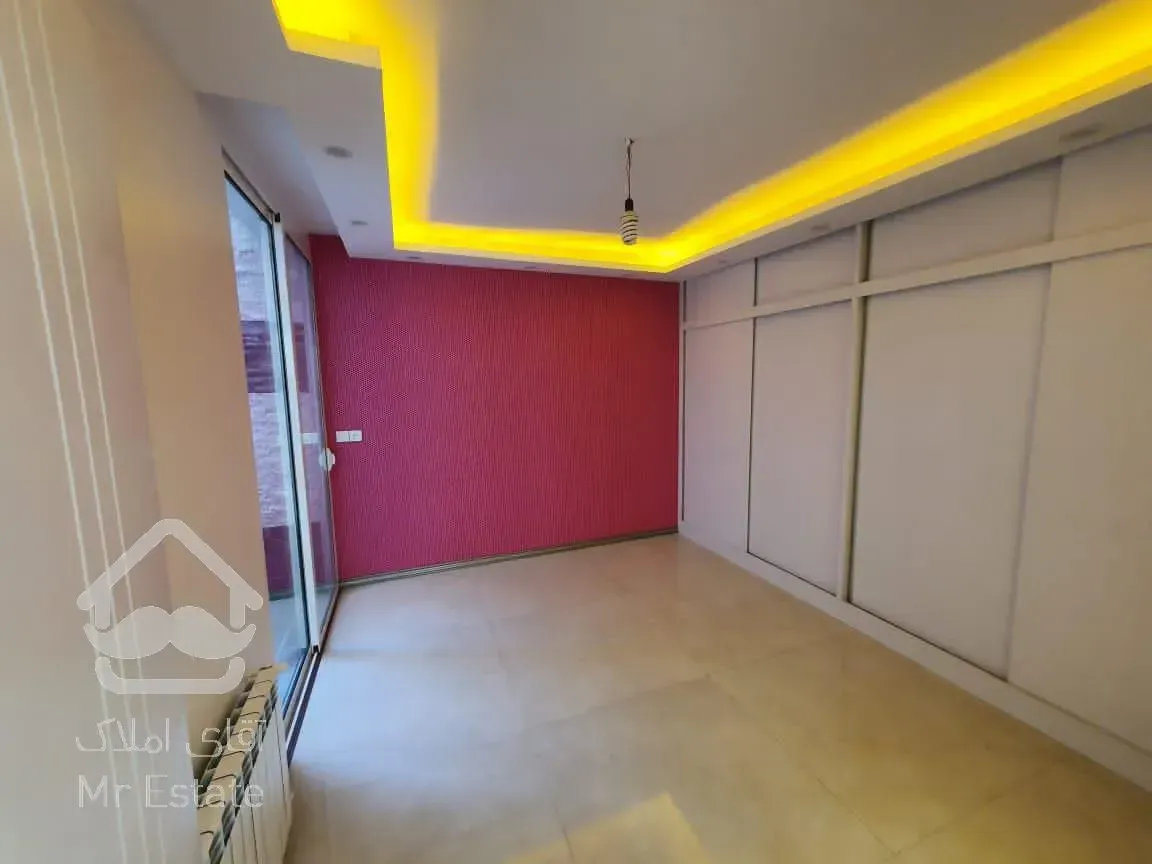 آپارتمان ۹۴ متری دو خواب امکانات عالی سال ساخت ۱۳۹۴