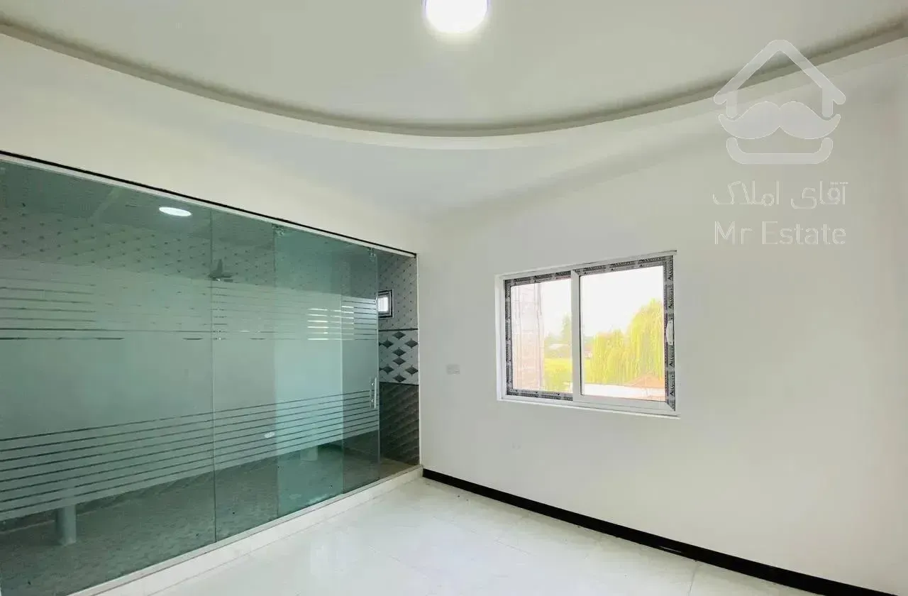 تریبلکس باغی/نزدیک جاده اصلی