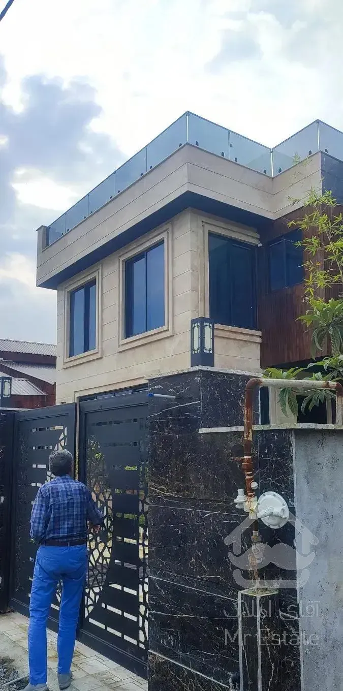 ویلا متل قو خیابان ولیعصر نوساز 3خوابه