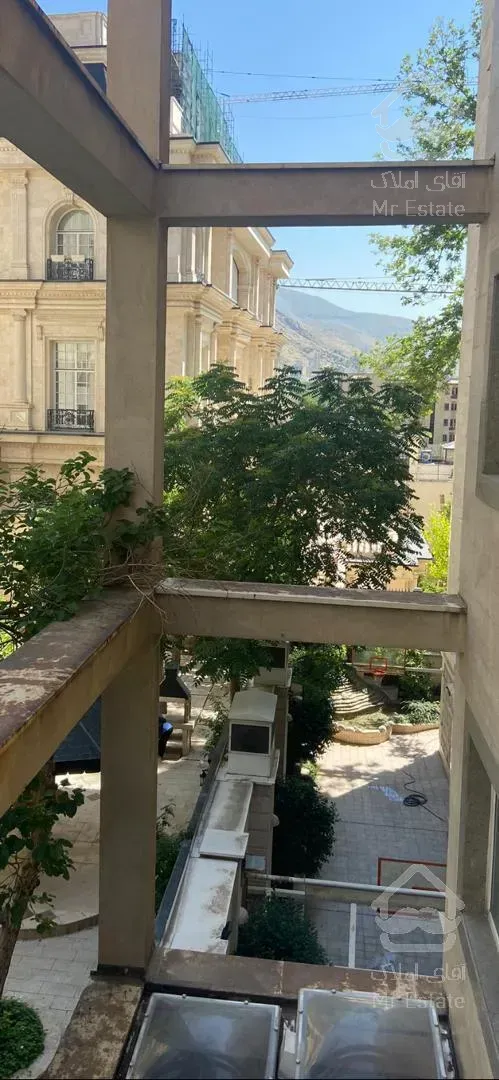 فروش آپارتمان زعفرانیه 220  متر شیک