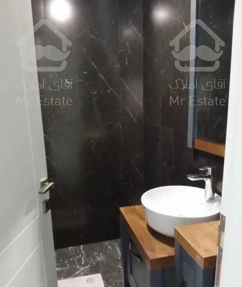 منظرنژاد۱۳۸متر۳خواب نوسازروبه افتاب