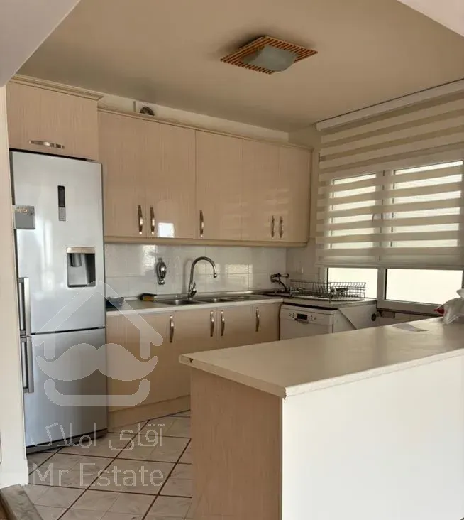 فروش آپارتمان ۸۵ متری ۲ خوابه در قلهک