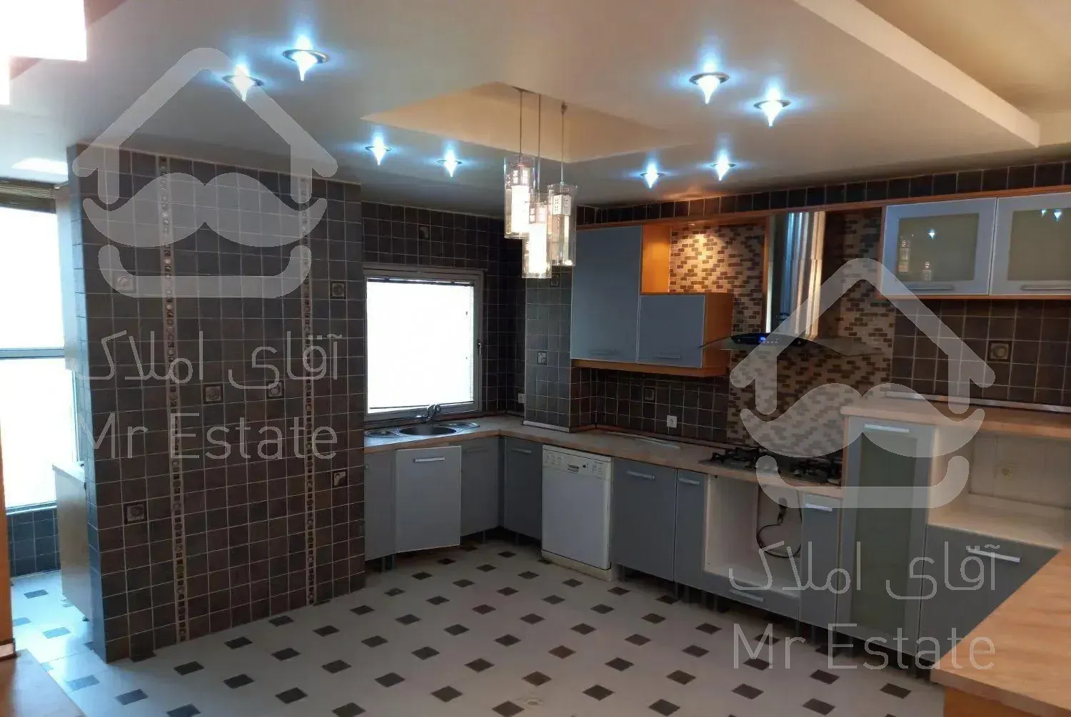 اجاره آپارتمان ۲۷۰ متری/جهانشهر