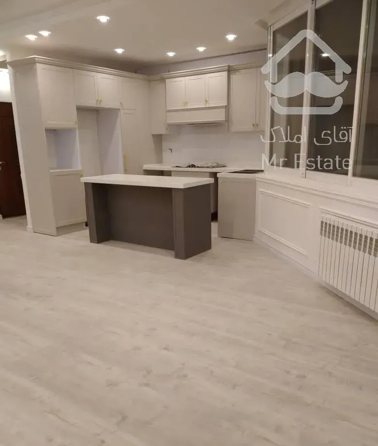 آپارتمان ۹۲متر ،۲خوابه ،بالای میدان کاج