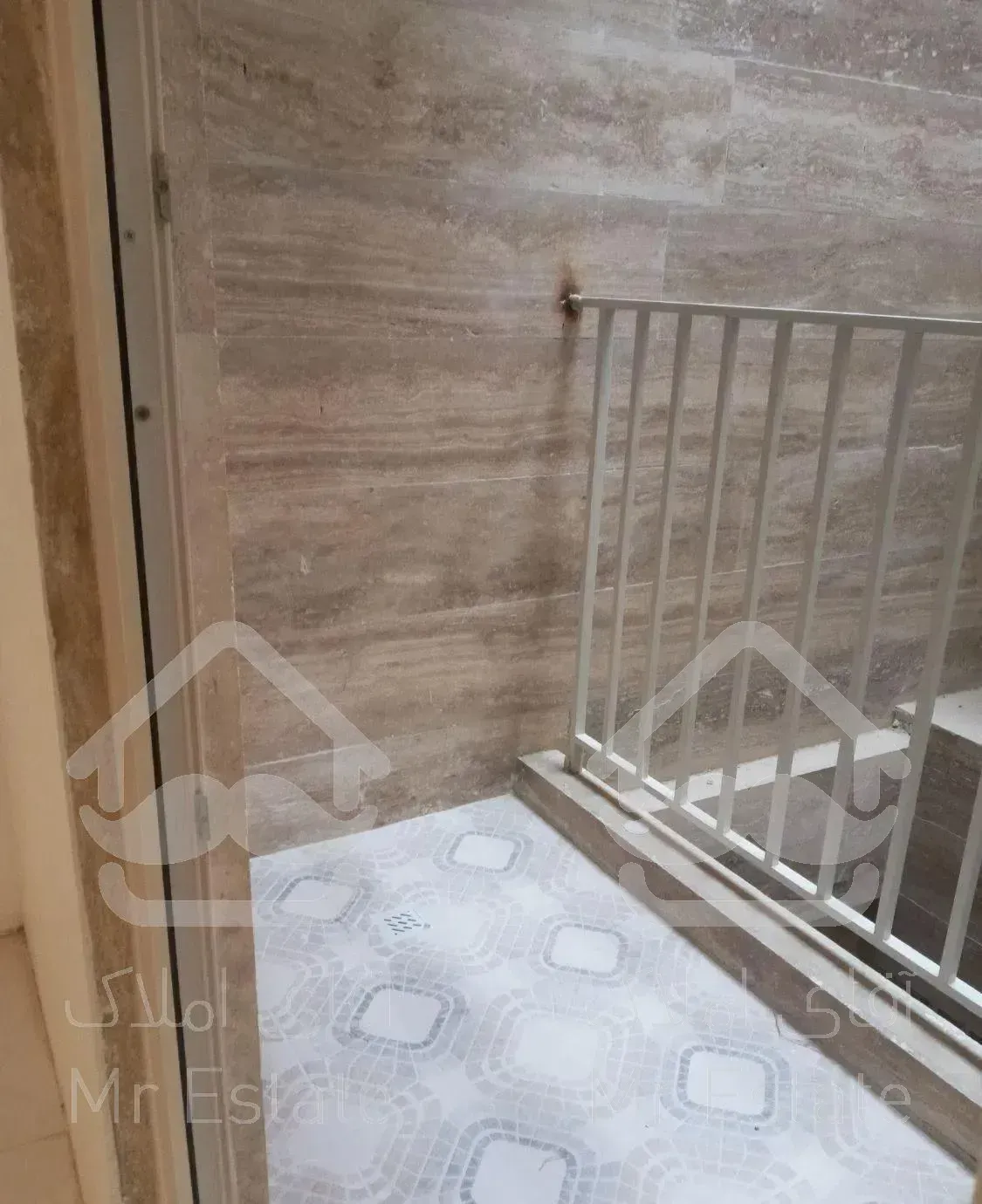 ۱۱۳متر/غرق در نور/ویو ابدی سرسبز/بدون مشرف