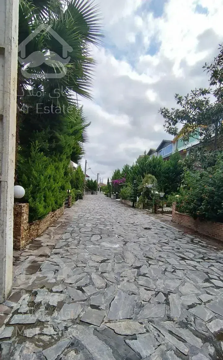 ویلا نخ شمال ۲۳۰متری/سندتکبرگ/شهرکی