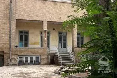 680 متربر 20  بهترین لوکیشن زعفرانیه قابل ساخت و سکونت