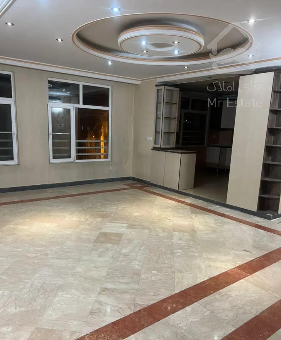 ۱۰۳متر ۲خوابه فول چشمه شرقی  لوکیشن