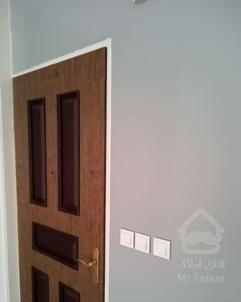 ۸۳ متر دو خواب. دبستان