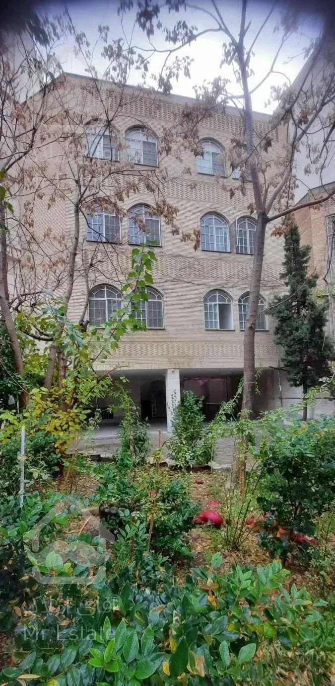 آپارتمان ۷۰ متر ۲ خواب قدرالسهم دار