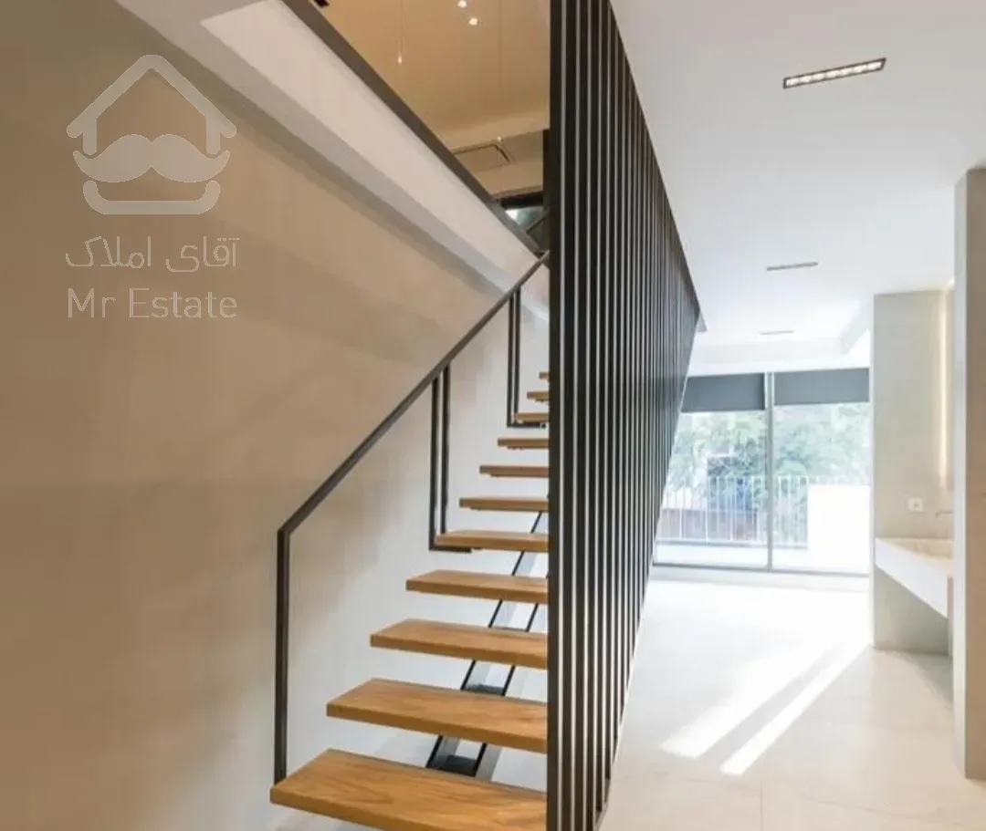 فروش  240متری ۴ خوابه 60 متر تراس نیاوران گلسنگ