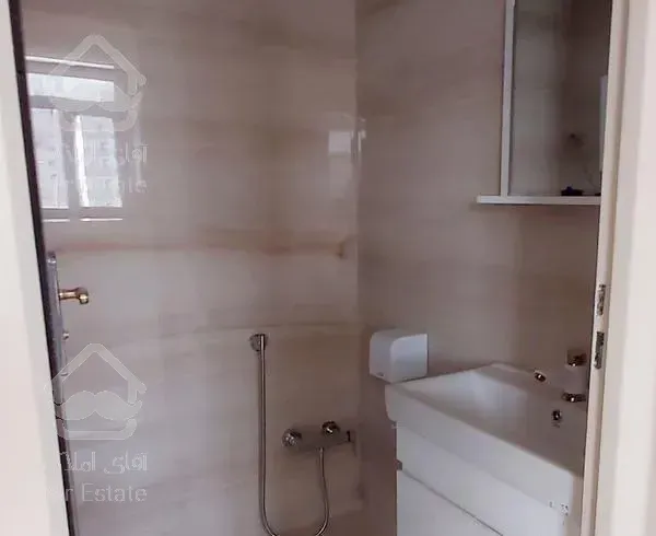 رهن و اجاره ۱۳۵ متری . فول امکانات شهران