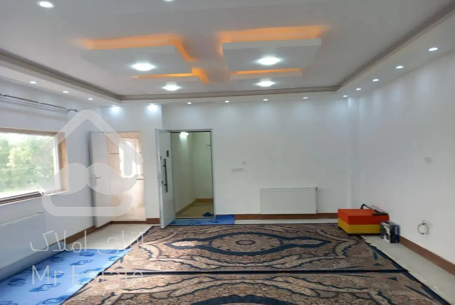 خانه نوساز طبقه دوم