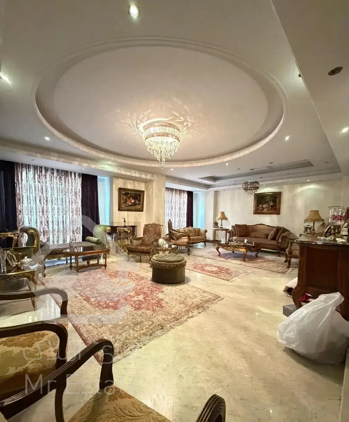 210 متر 3 خواب تکواحدی/فرعی اعیان نشین