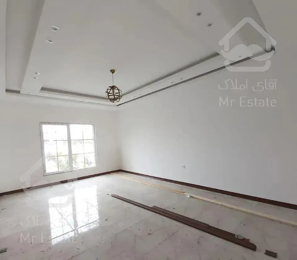 ویلا ۱۸۰ متری فلت نما مدرن شهرکی سنددار با نگهبان