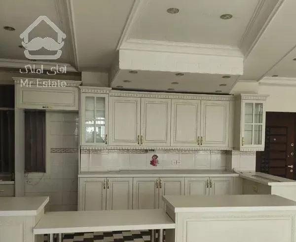 ۲۲۰ متر آپارتمان کوی لاله رهن و اجاره