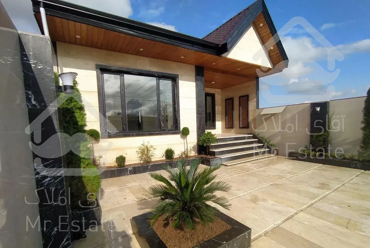 ویلا مدرن فول امکانات 240 متری/شهر ساحلی