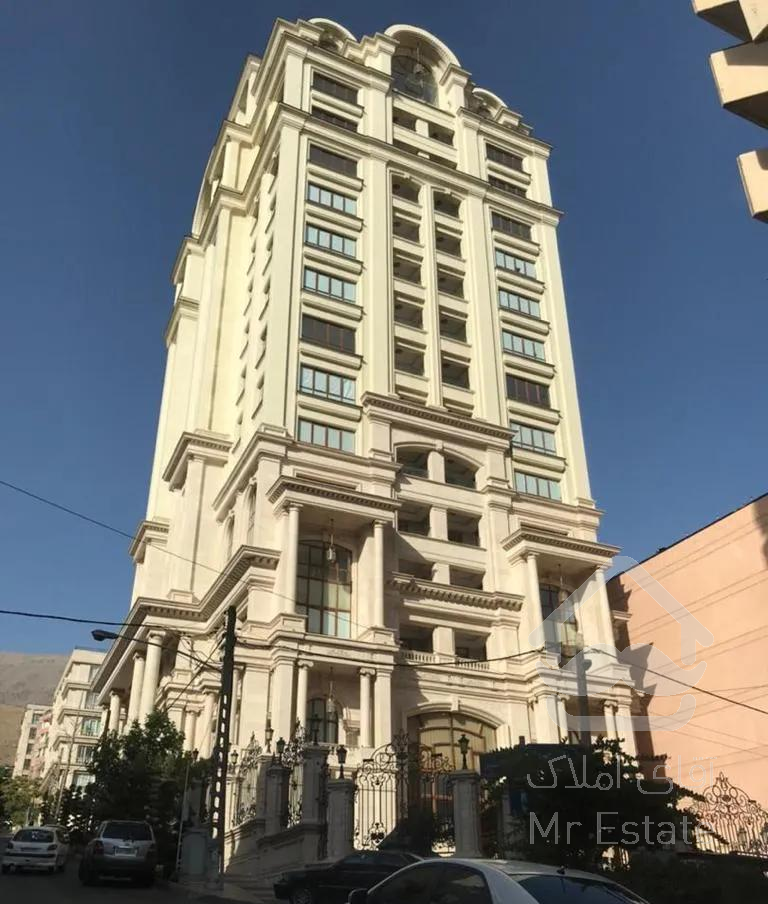 ۳۰۰مترآپارتمان سنبل ۵ پارکینگ