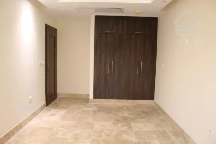 خرید آپارتمان 216 متری فرمانیه ثروتی