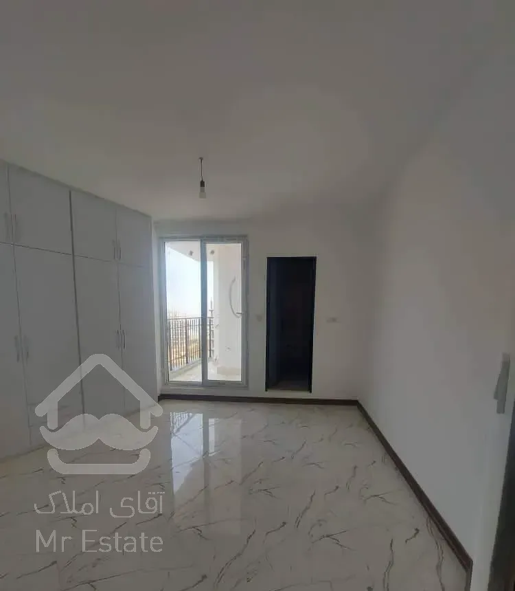 آپارتمان طبقه ششم رینگ ۴۵ متری