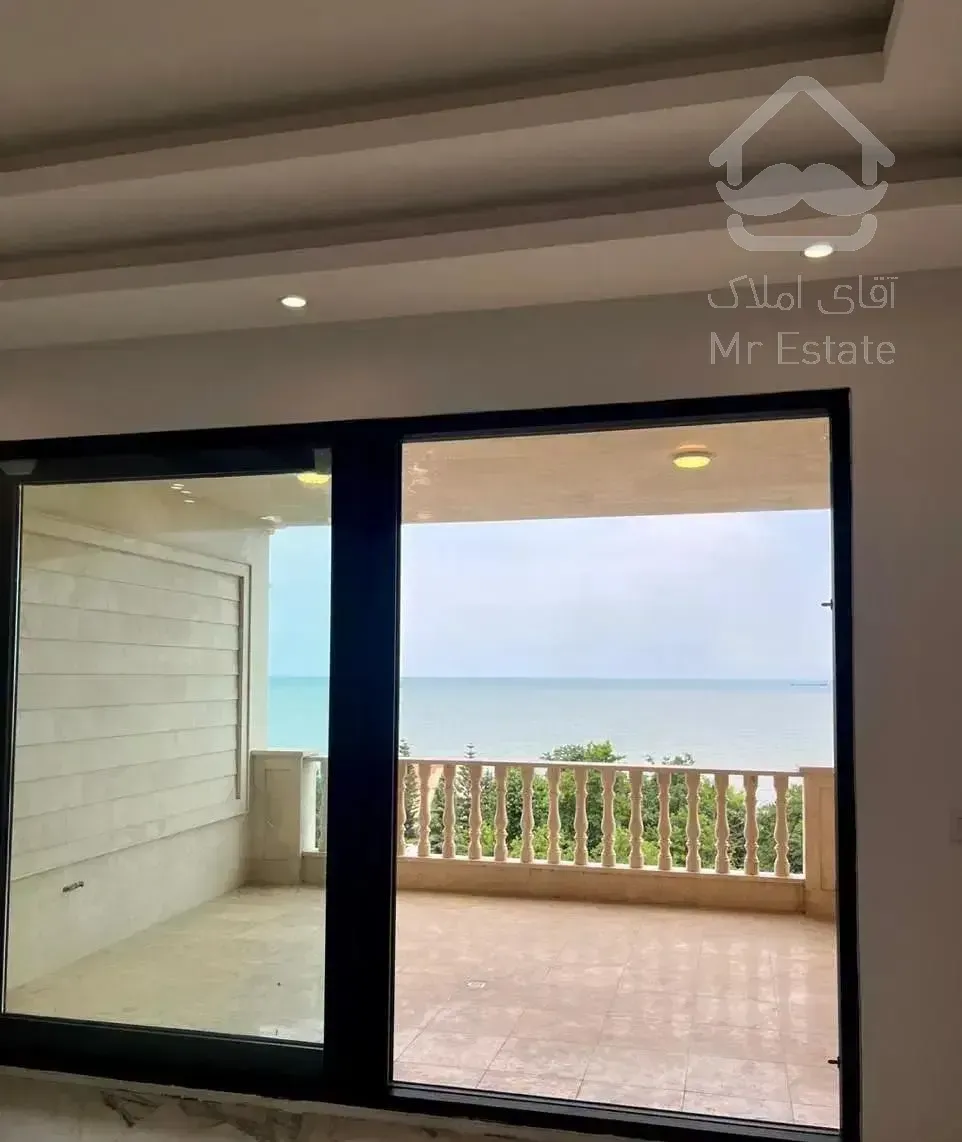 آپارتمان ۱۸۰متری لوکس با دید دریا