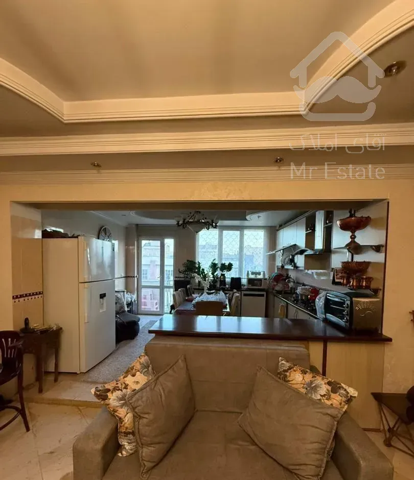 فروش آپارتمان ۱۰۰ متری ۲ خوابه در صادقیه