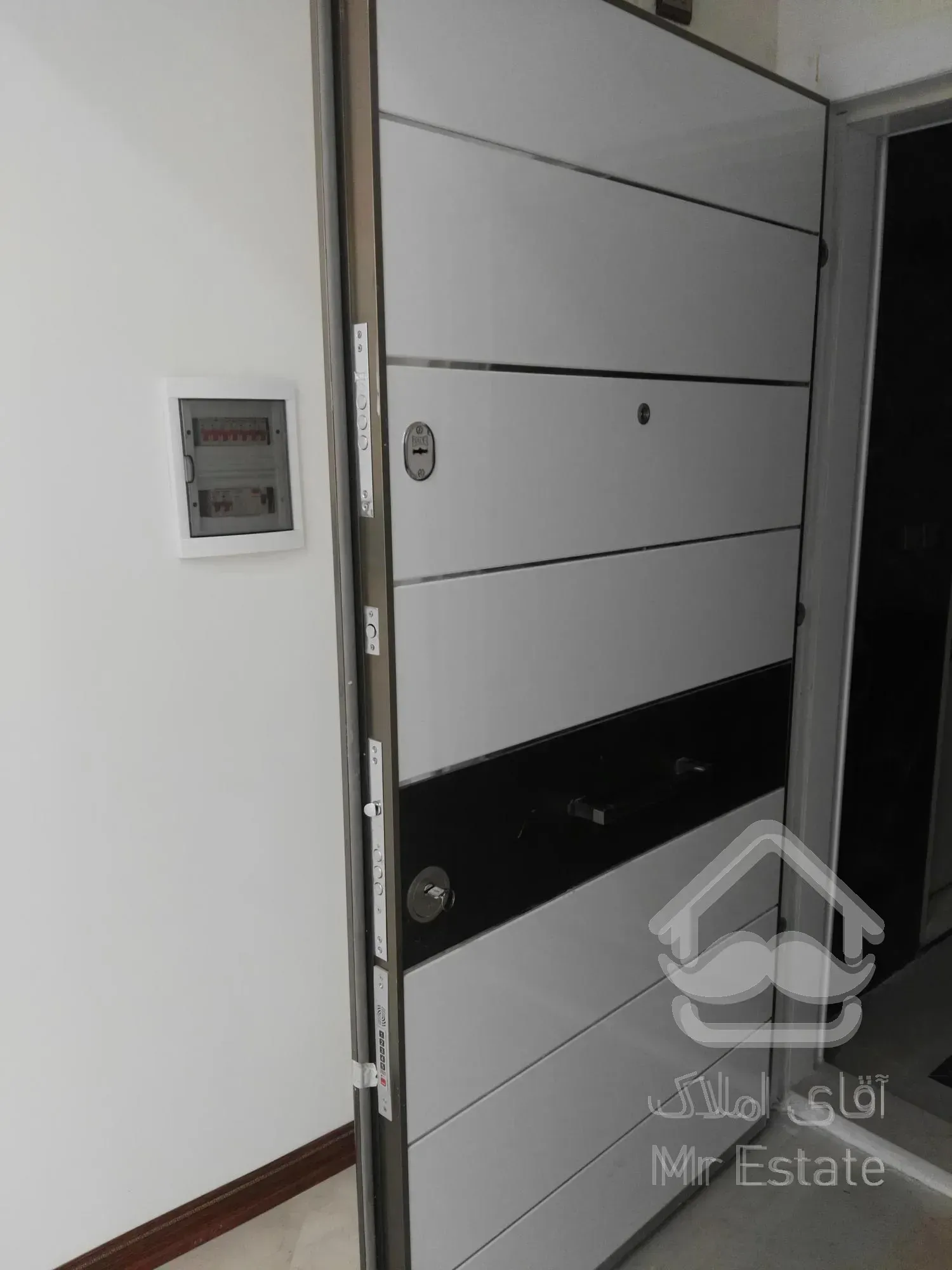 اجاره آپارتمان سه خواب نوساز لاکچری سازمان برنامه شمالی