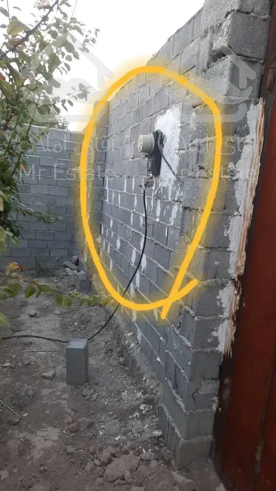 باغ خام چهاردیواری