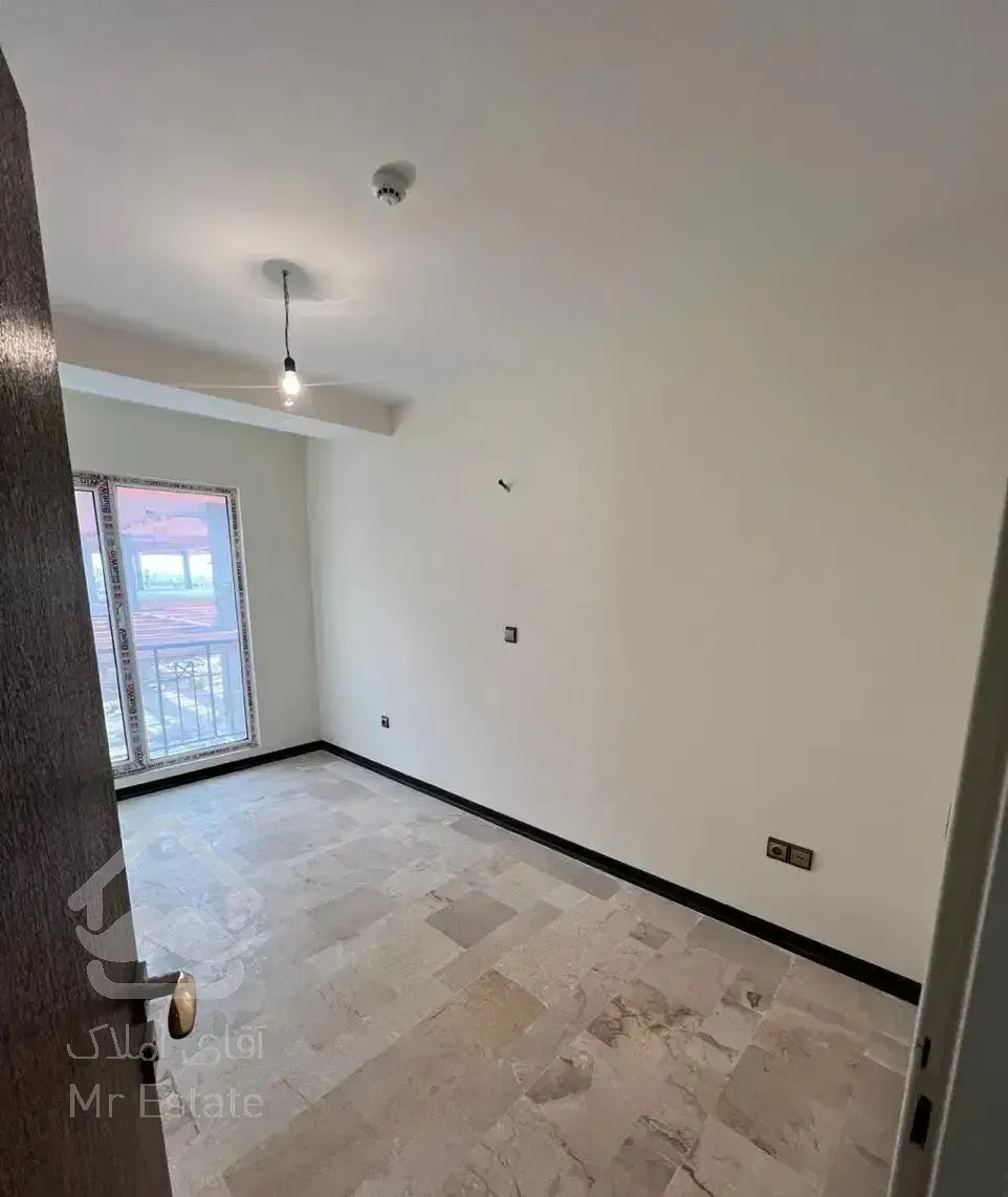 ۹۰متر فول ۵ساله شهرک هما