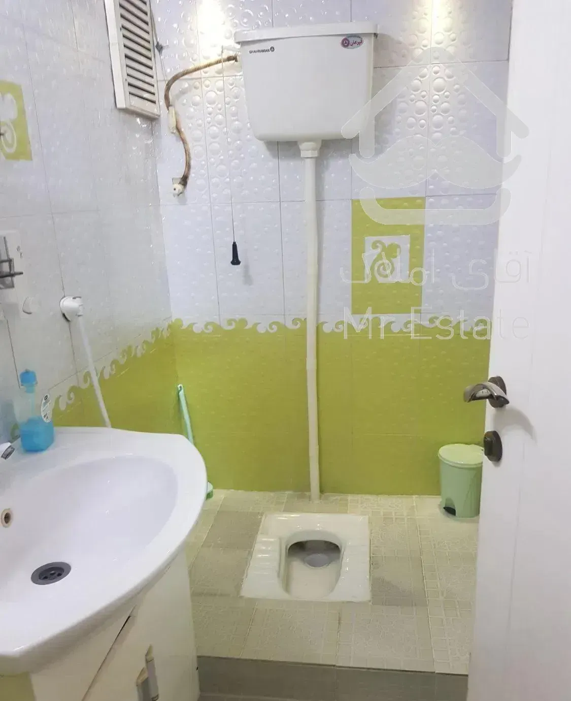 ۱۰۳ متر دانشجو یک کوچه فاصله با معلم