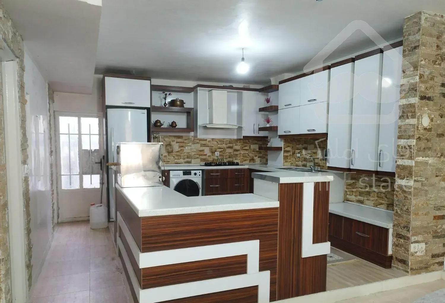 فروش آپارتمان ۱۸۵ متری ۲ خوابه همکف