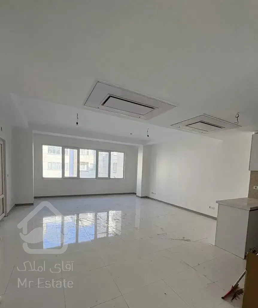 ۱۱۳متر/پروژه های حکیم/نوساز کلید نخورده/ویو طهران