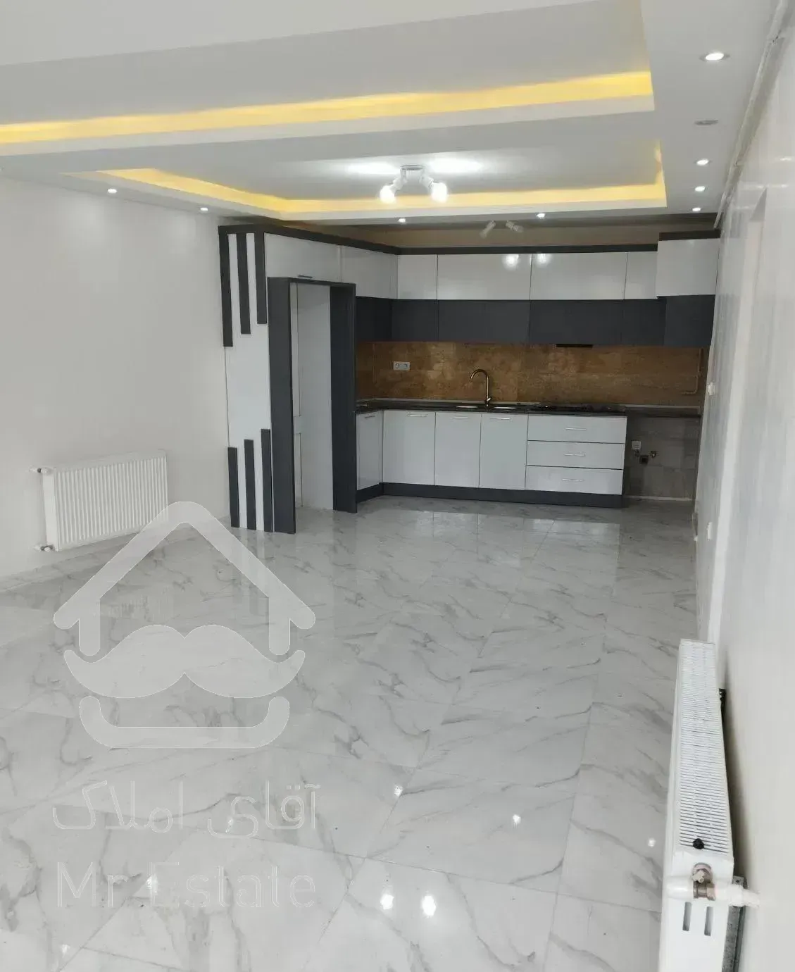 180متر ویلایی شهری فول امکانات،خیابان استقلال