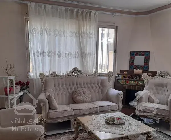 نزدیک درختی 105متری