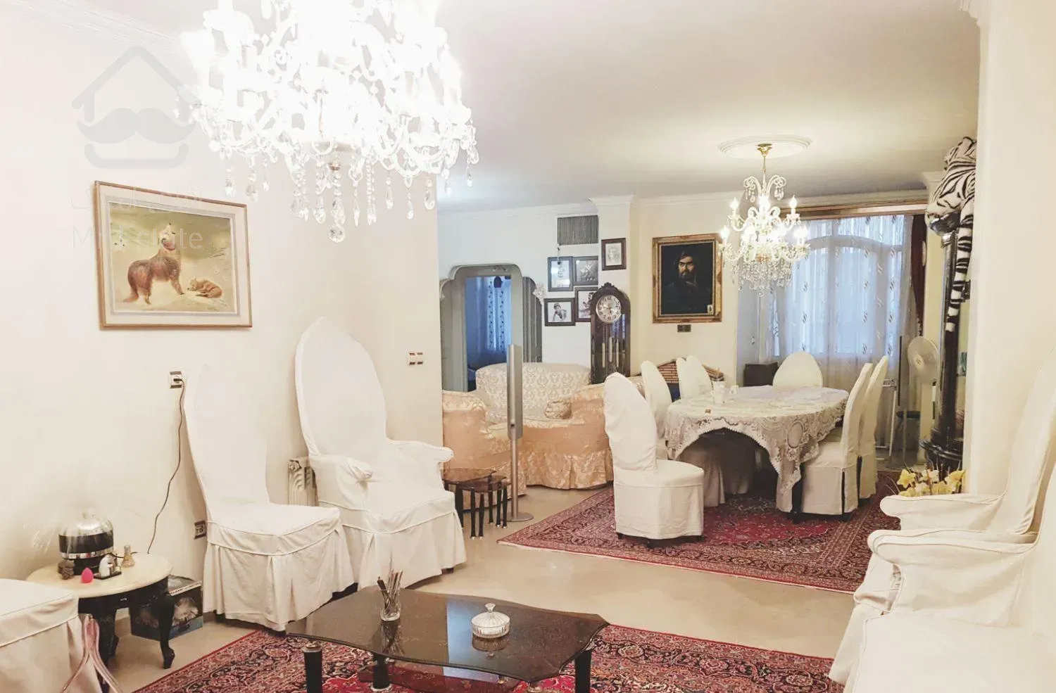 ۱۲۰ متر * نزدیک مترو قلهک * خوش نقشه * فرعی دنج