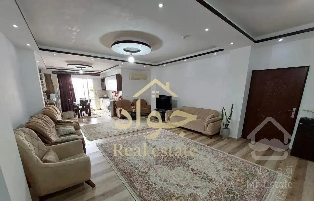 آپارتمان ۱۰۲ متری /نوساز / دو خواب / کارآموزی