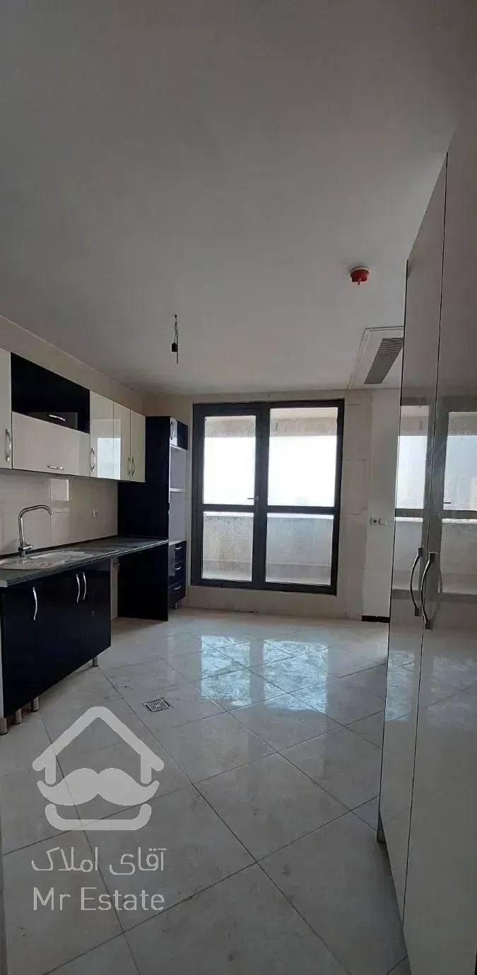 ۱۶۲ متر ۳ خوابه مروارید شهر