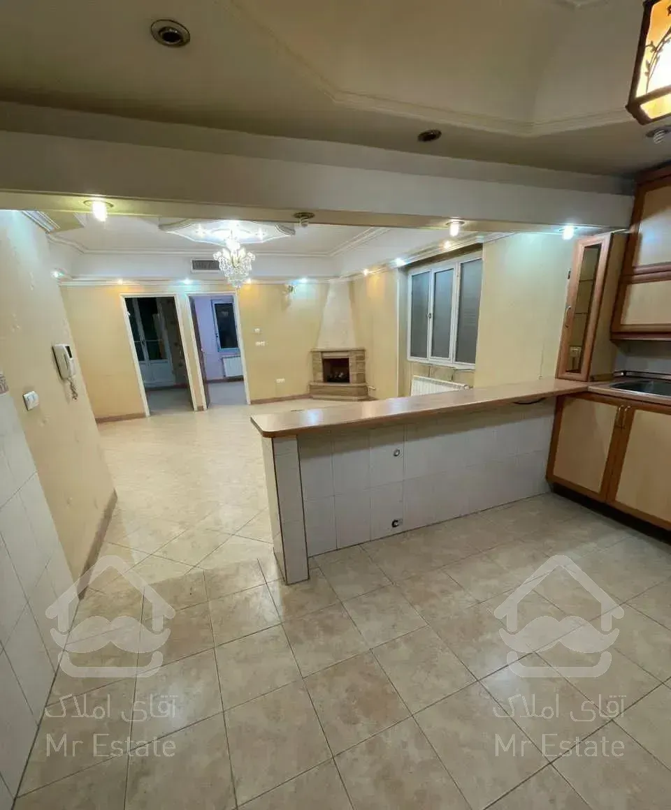 80متر دو‌خواب * جمالزاده جنوبی * پارکینگ دار *