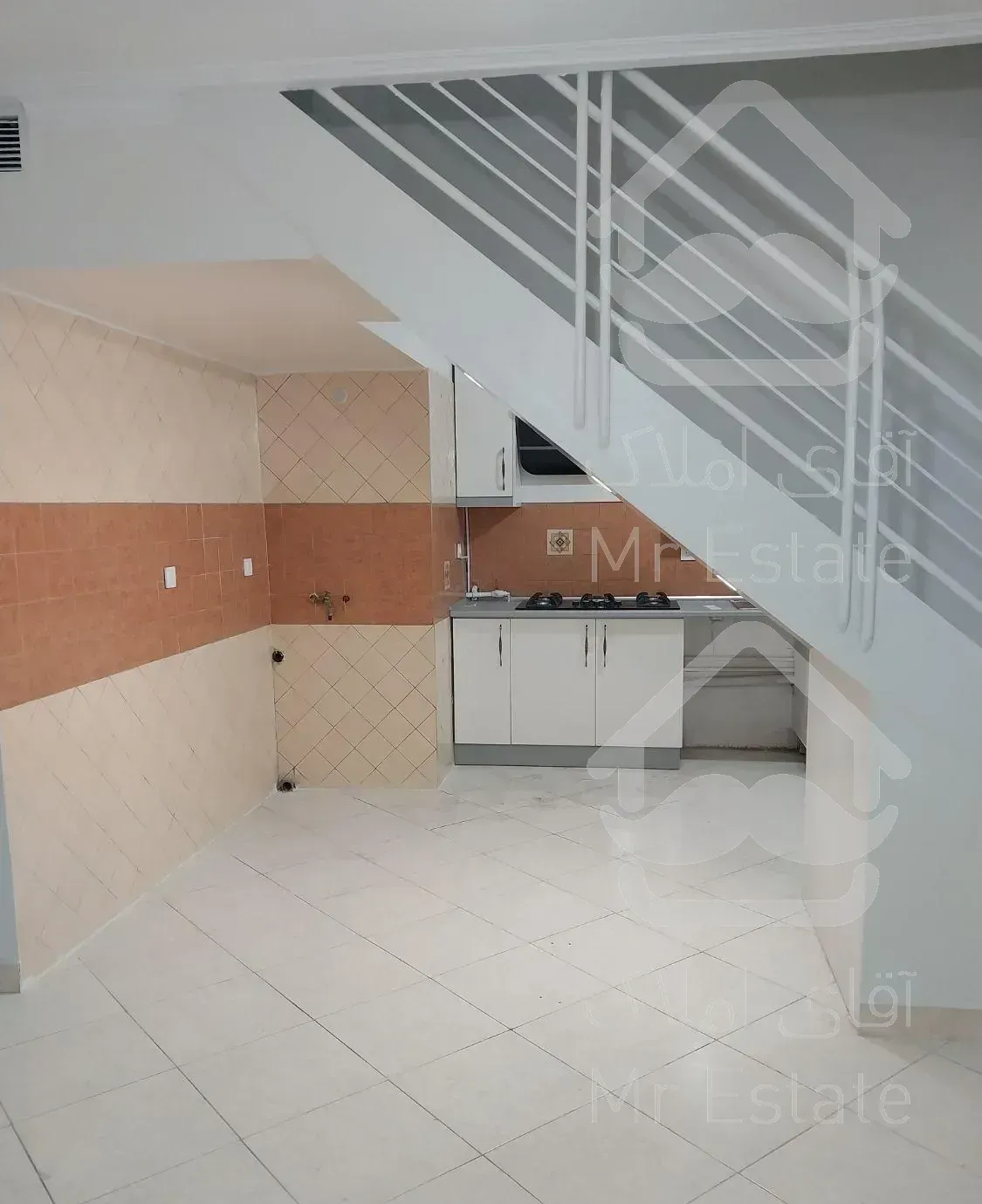 سه خوابه ۱۷۵ متری