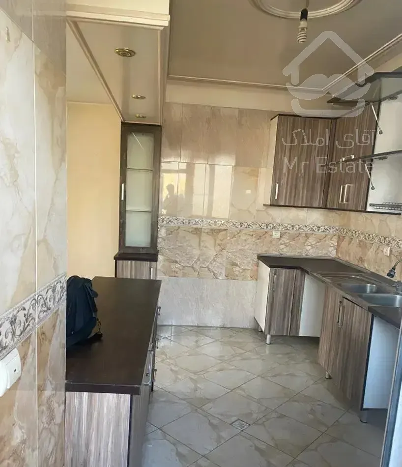 مختاری شرقی اپارتمان ۷۵ متری ۲خواب با اسانسور