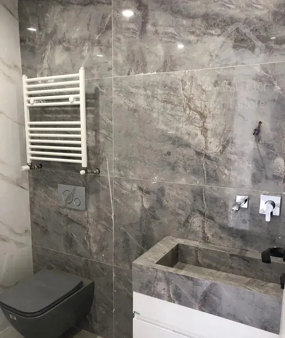 ۱۱۵متر ۳خواب نوساز تکواحدی ۲پارکینگ / پارک شاهین