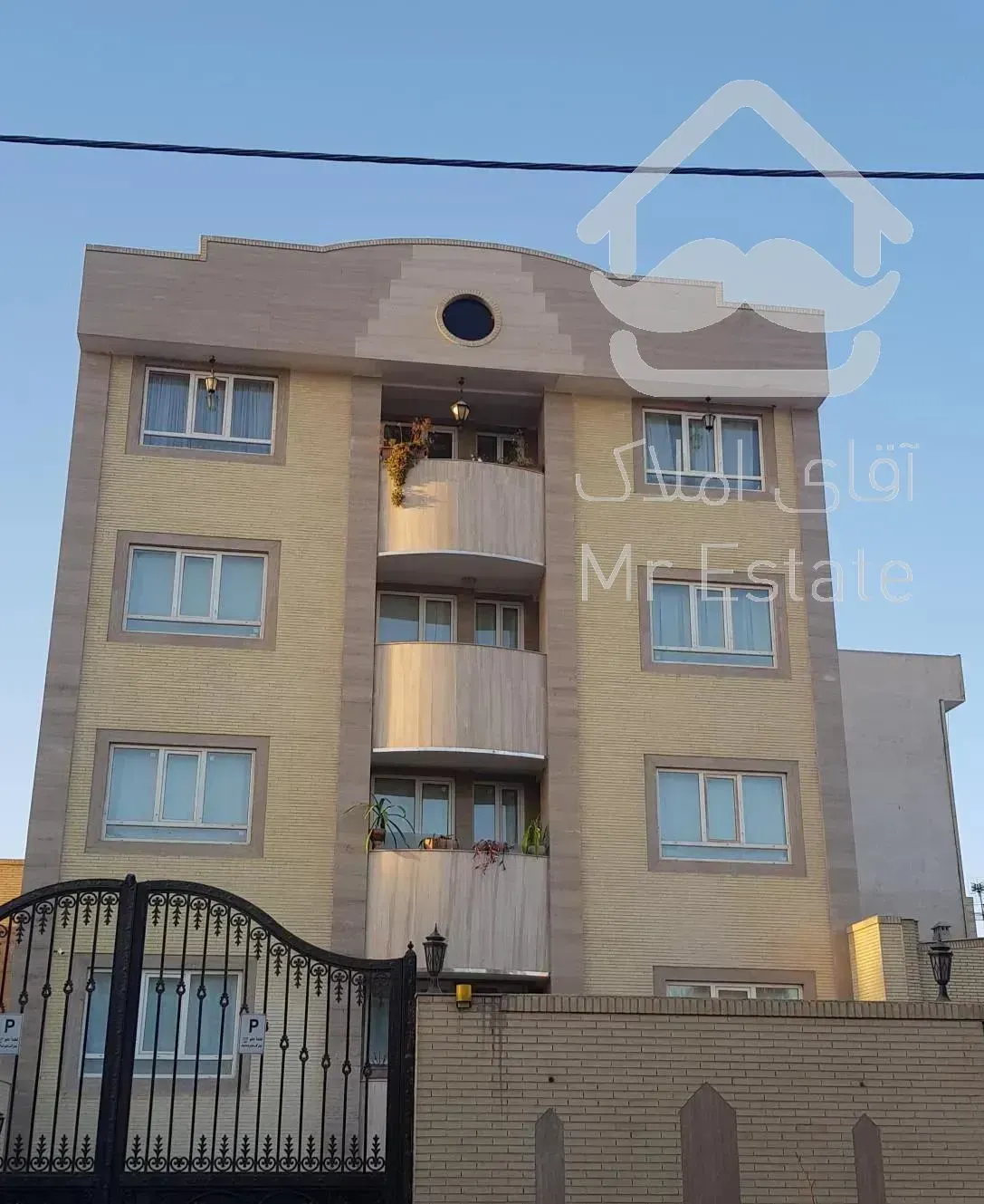 ۱۴۵متر.     ۲خواب.   کاشانی