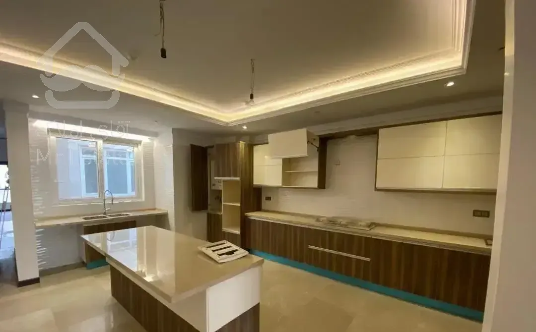 آجودانیه ۱۱۲ متر