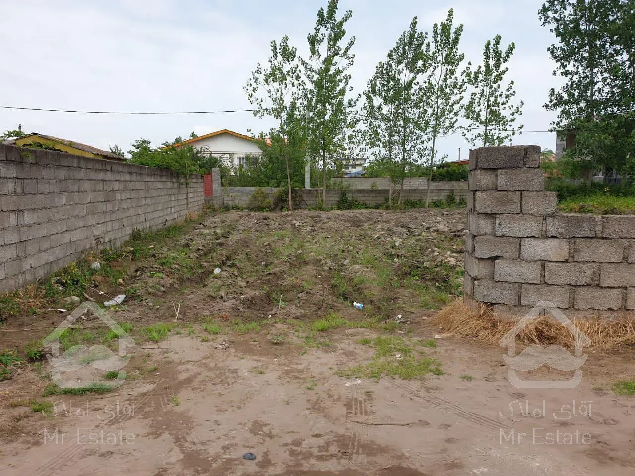 زمین مسکونی/دارای سند/آماده ساخت