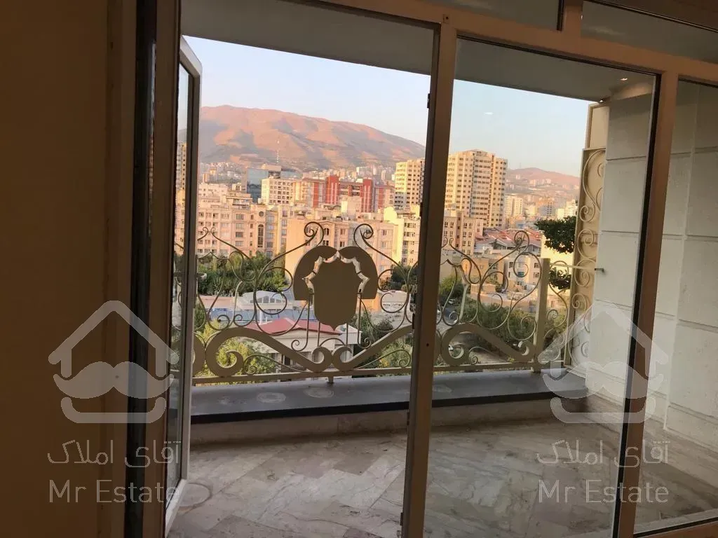 ۲۷۰متری فرمانیه سنبل