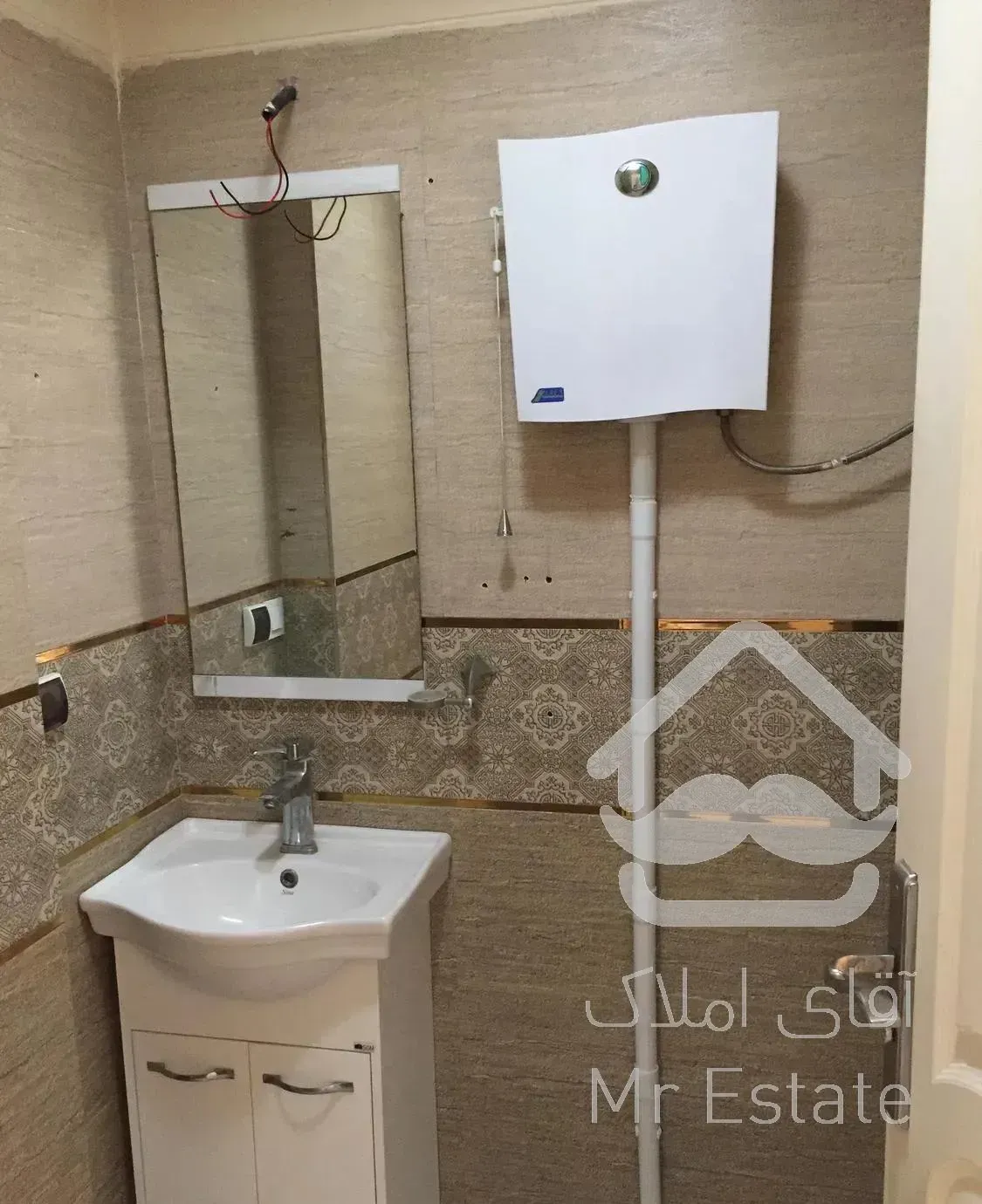 اپارتمان ۸۵متری ۲خوابه