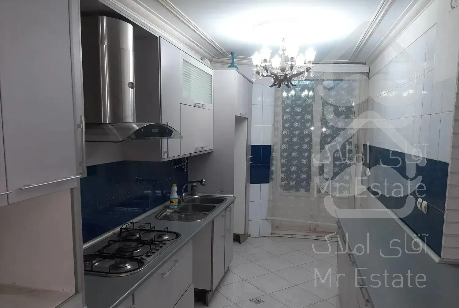 ۹۵ متر فلکه اول تهرانپارس